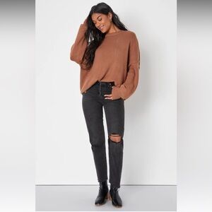 Lulu’s oversized sweater